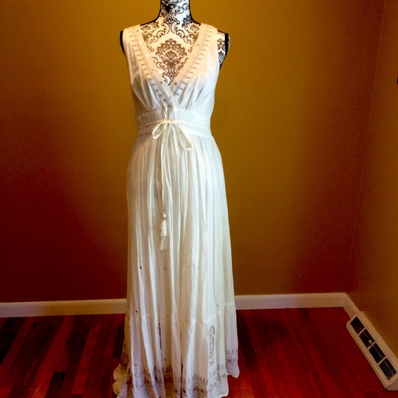 Monsoon Dresses & Skirts - Feel like a Goddess on the beach!